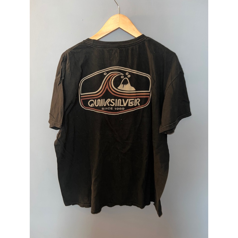 Quiksilver Mens XL Black Graphic T-Shirt Retro Wave Mountain Since 1969 Regular
